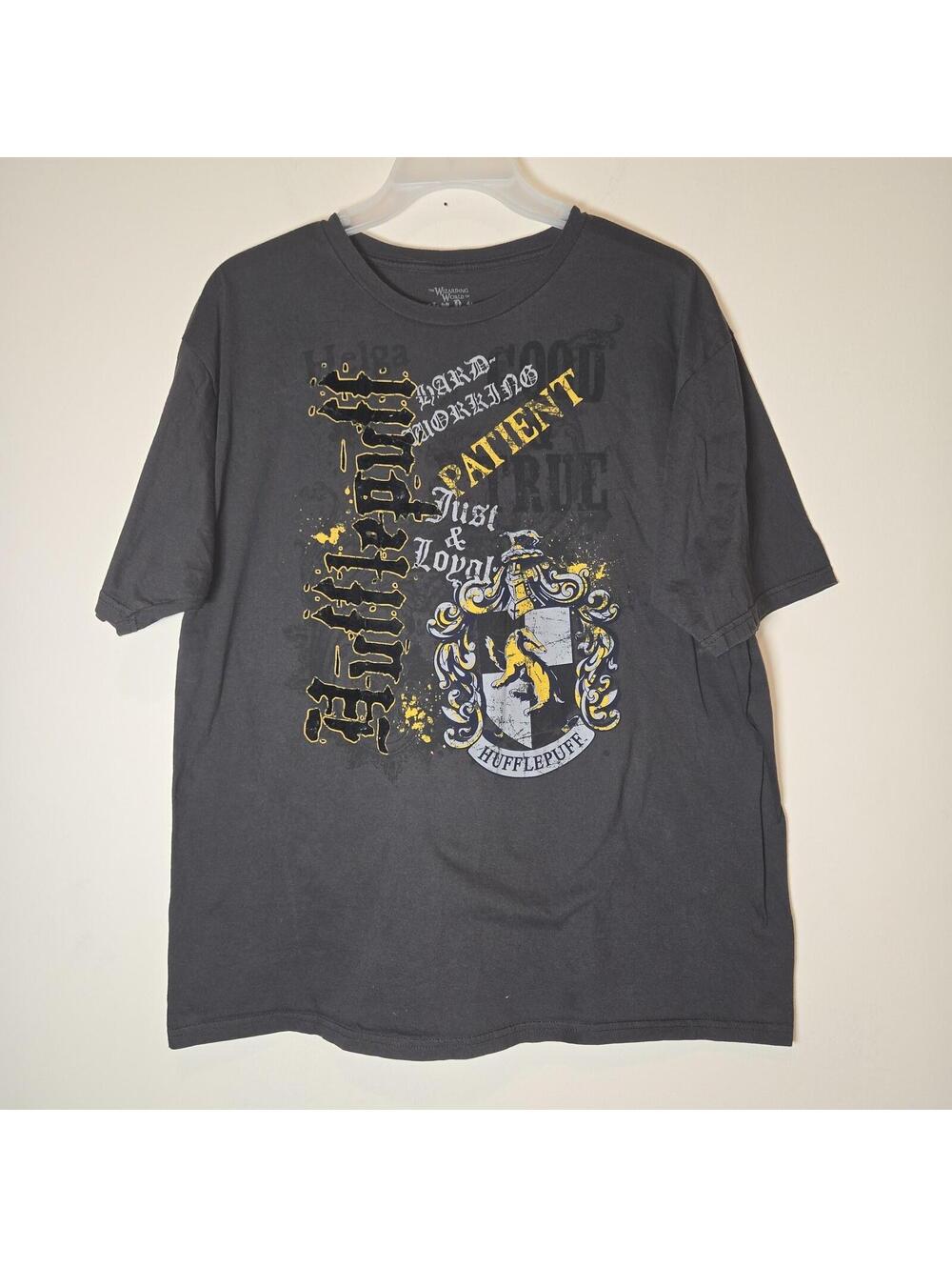 Universal Studios Harry Potter Hufflepuff T-Shirt Men's 2XL Gray Cotton
